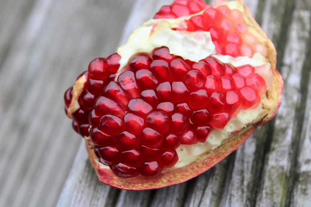 pomegranate juice benefits